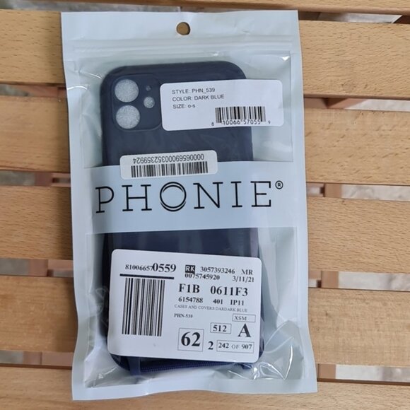 Phonie Ocean Crossbody Iphone 11 Pro Case With Necklace Cord Dark Blue - Picture 2 of 3